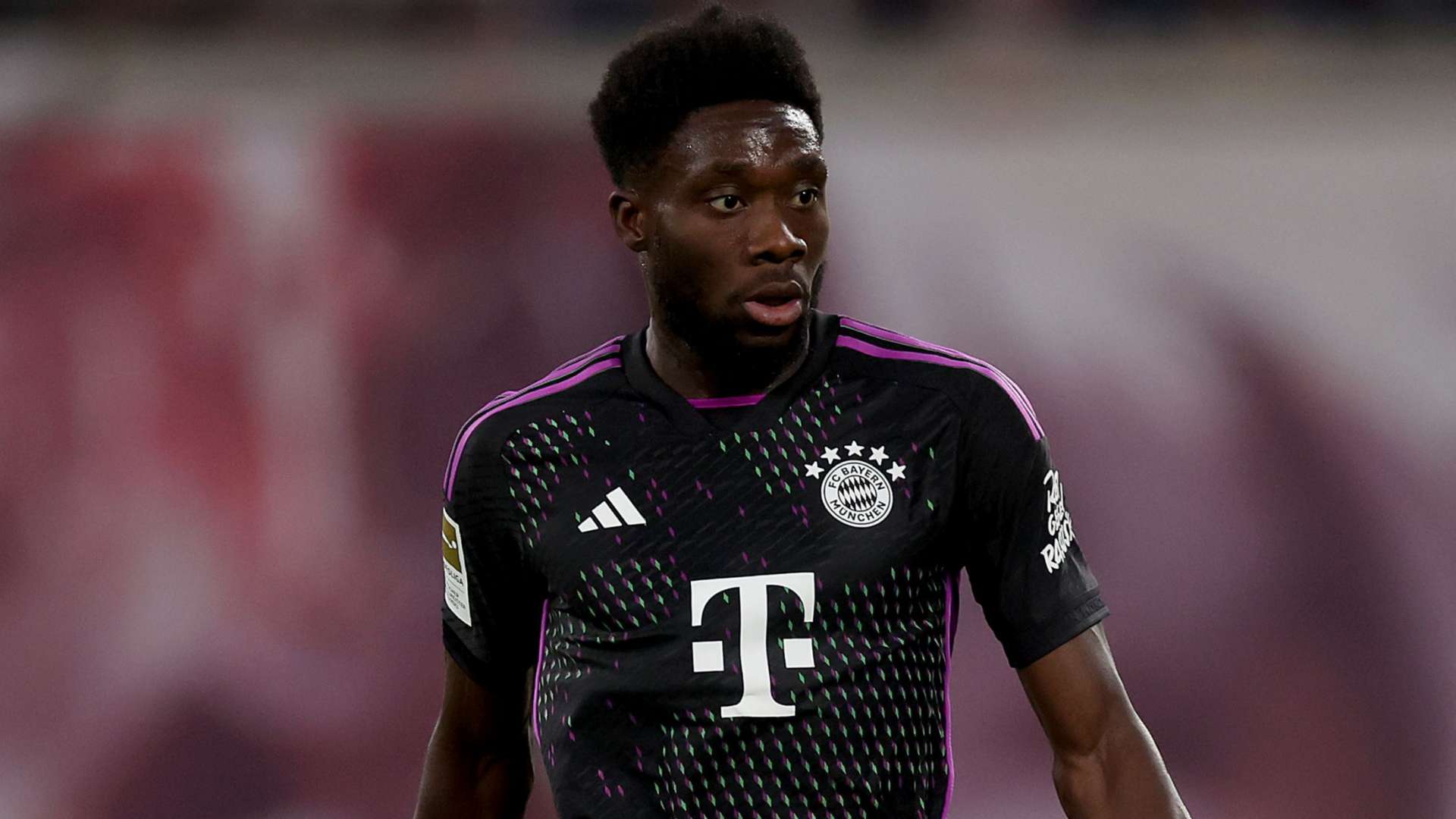 Alphonso Davies Bayern Munich 2023-24