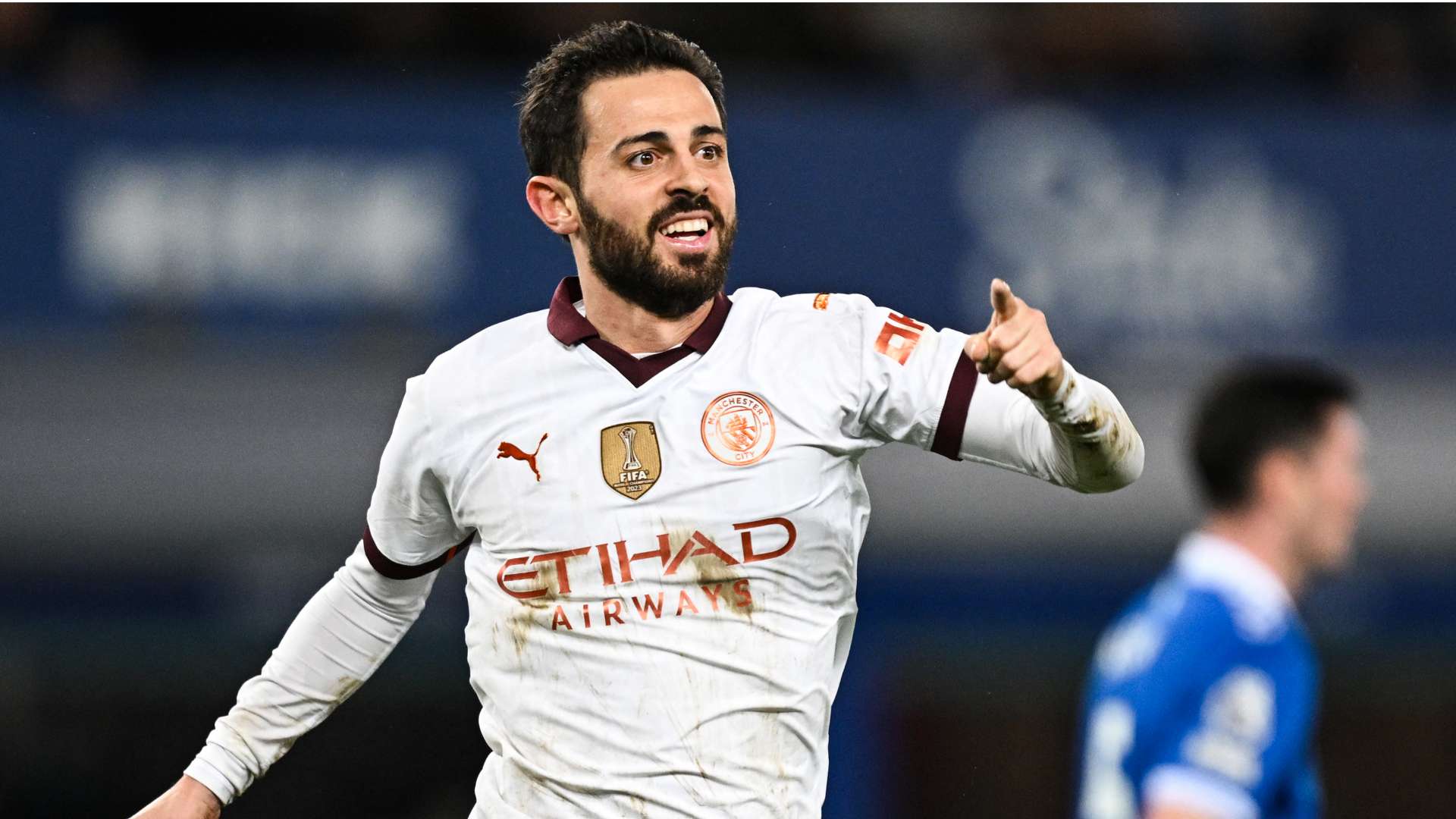 Bernardo Silva playing for Man City