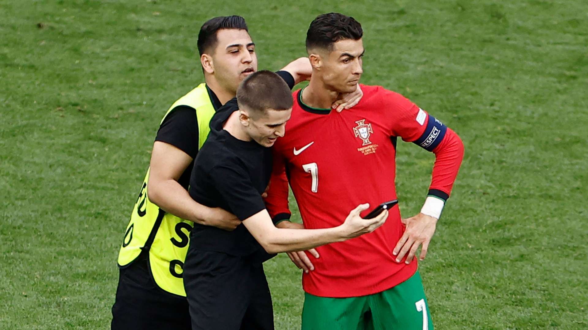 Ronaldo Second Fan Portugal Turkey Euro 2024