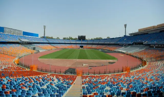 فيديو | "روح مارادونا" تحضر في كأس إفريقيا وتثير جنون الكاميرون! | 