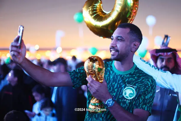 كروس معقبًا على رحيل كاسيميرو : تبديل دوري الأبطال بالدوري الآوروبي هو فارق كبير حقًا 