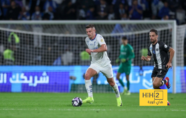 أرقام لاعبي الهلال أمام العين 