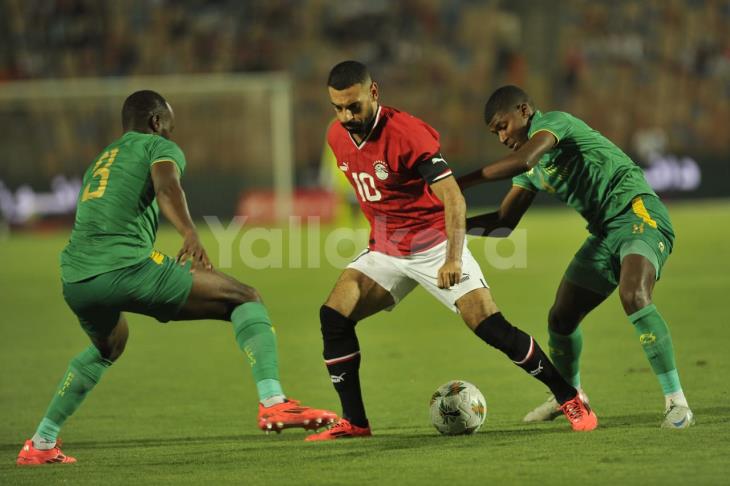 | مدرب سان جرمان إنريكي يرد على المنتقدين.. "هذا أفضل ما لدي" 