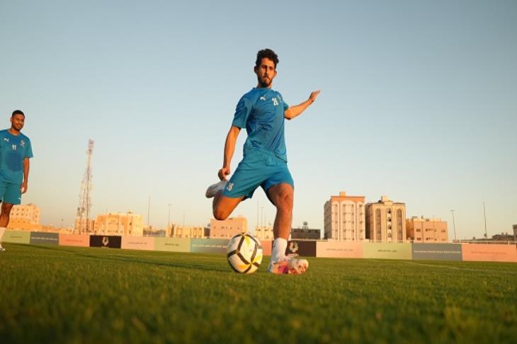 تقييم بروزوفيتش أمام الهلال 