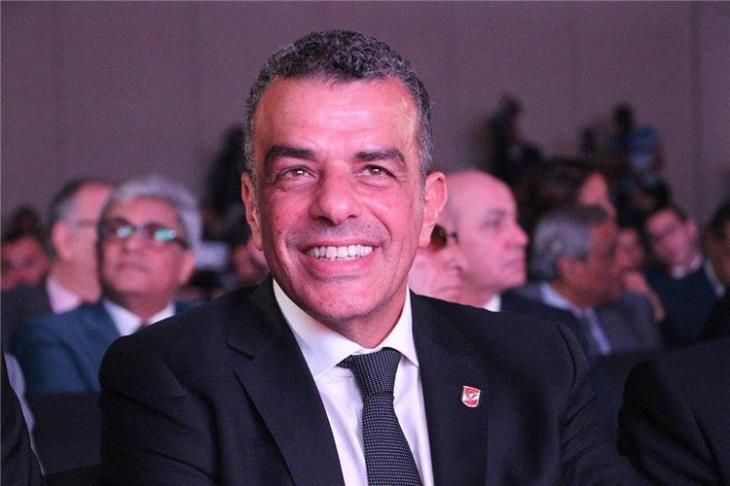 فولهام يستعد للتغلب على فورست بالظفر بخدمات ظهير الريدز! 