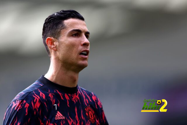 أسطورة ريال مدريد يطالب بالتعاقد مع مبابي 