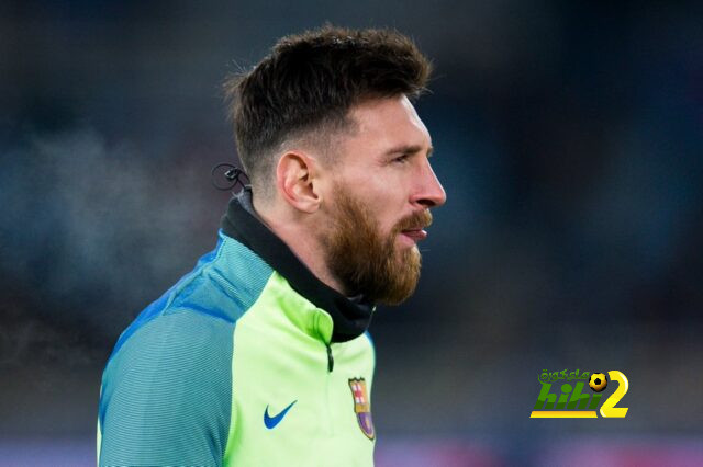 جمهور برشلونة غاضب من إستدعاء بيكيه وروبيرتو لقائمة منتخب أسبانيا في كأس العالم ! 