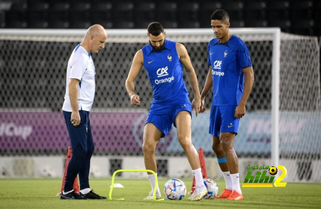 "لم نخسر الدوري بعد" .. نجم ليفربول السابق يرفع الحرج عن صلاح ويلوم دياز ونونيز | 