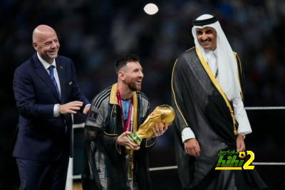 فالنسيا يسجل الهدف الأول في مرمى ريال مدريد 