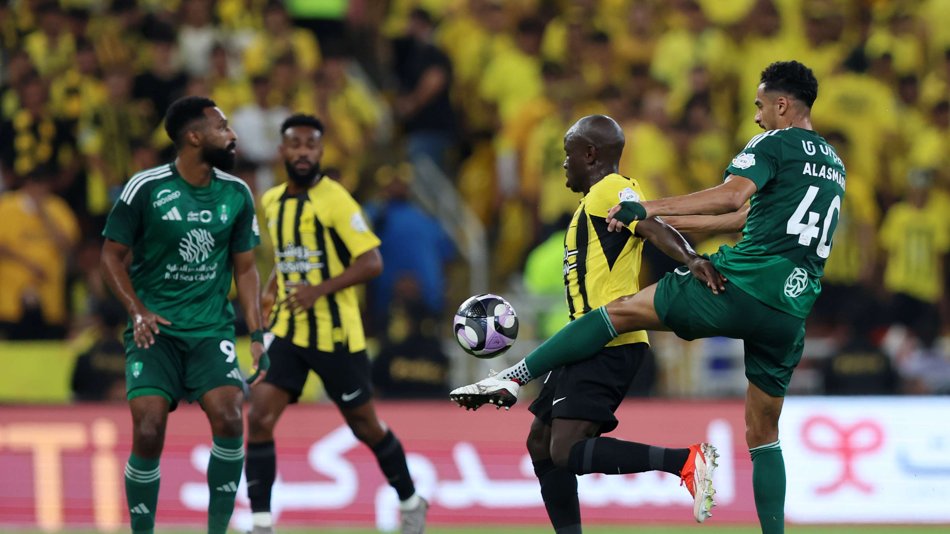 أول تعليق من نابي كيتا بعد عودته للدوري الألماني 