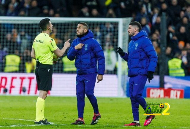 انطلاق مباراة الهلال والاتفاق 