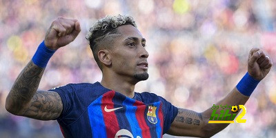 برشلونة وأتلتيكو يراقبان موقف لاعب منتخب أوروجواي 