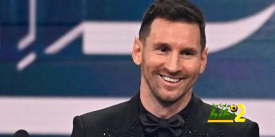 فيديو: لحظة توقيع أردا غولر على عقد انضمامه إلى ريال مدريد 