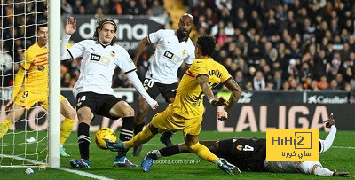 كم نقطة يحتاجها الهلال لحسم لقب الدوري السعودي؟ 