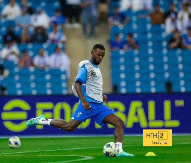 صور: الهلال يتجه إلى ملعب أزادي 