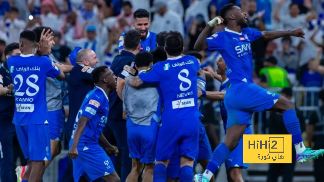 الهلال يتقدم أمام نساجي بهدف في الشوط الأول 