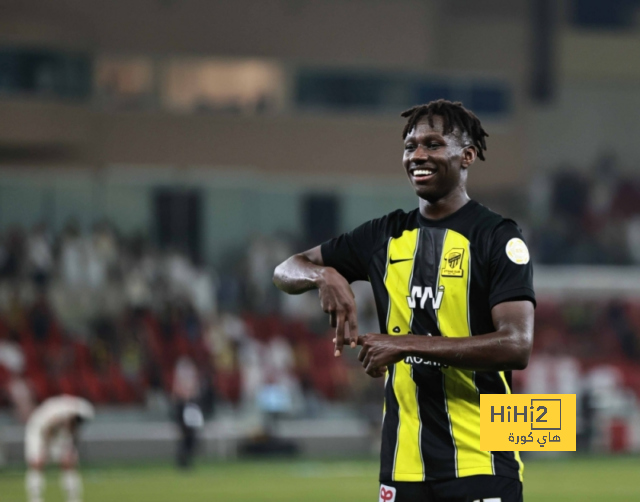 شاهد … الاتحاد يتفوق على الهلال في كل شيء هذا الموسم 