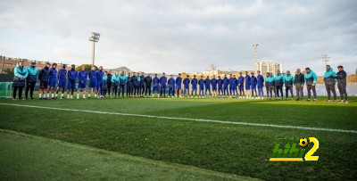 فيديو | تكرار لنهاية نصف نهائي القرن مع النصر .. شجار عنيف بين عبدالرزاق حمدالله ولاعبي الهلال! | 