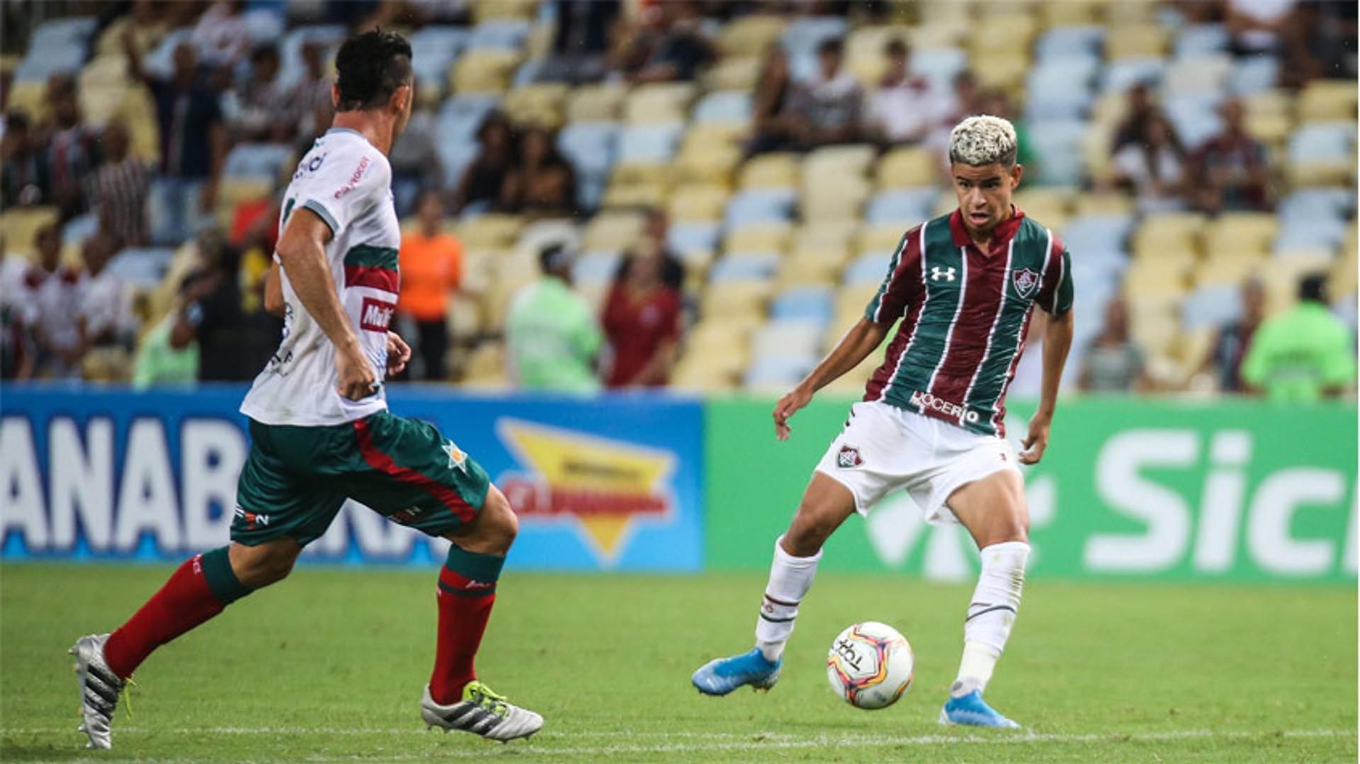 كم نقطة يحتاجها الهلال لحسم لقب الدوري السعودي؟ 