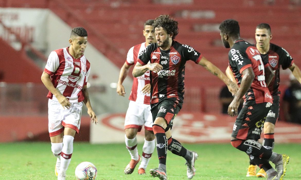 سعود عبد الحميد يفاجئ جماهير الهلال .. وتعليق مثير من نيمار! | 