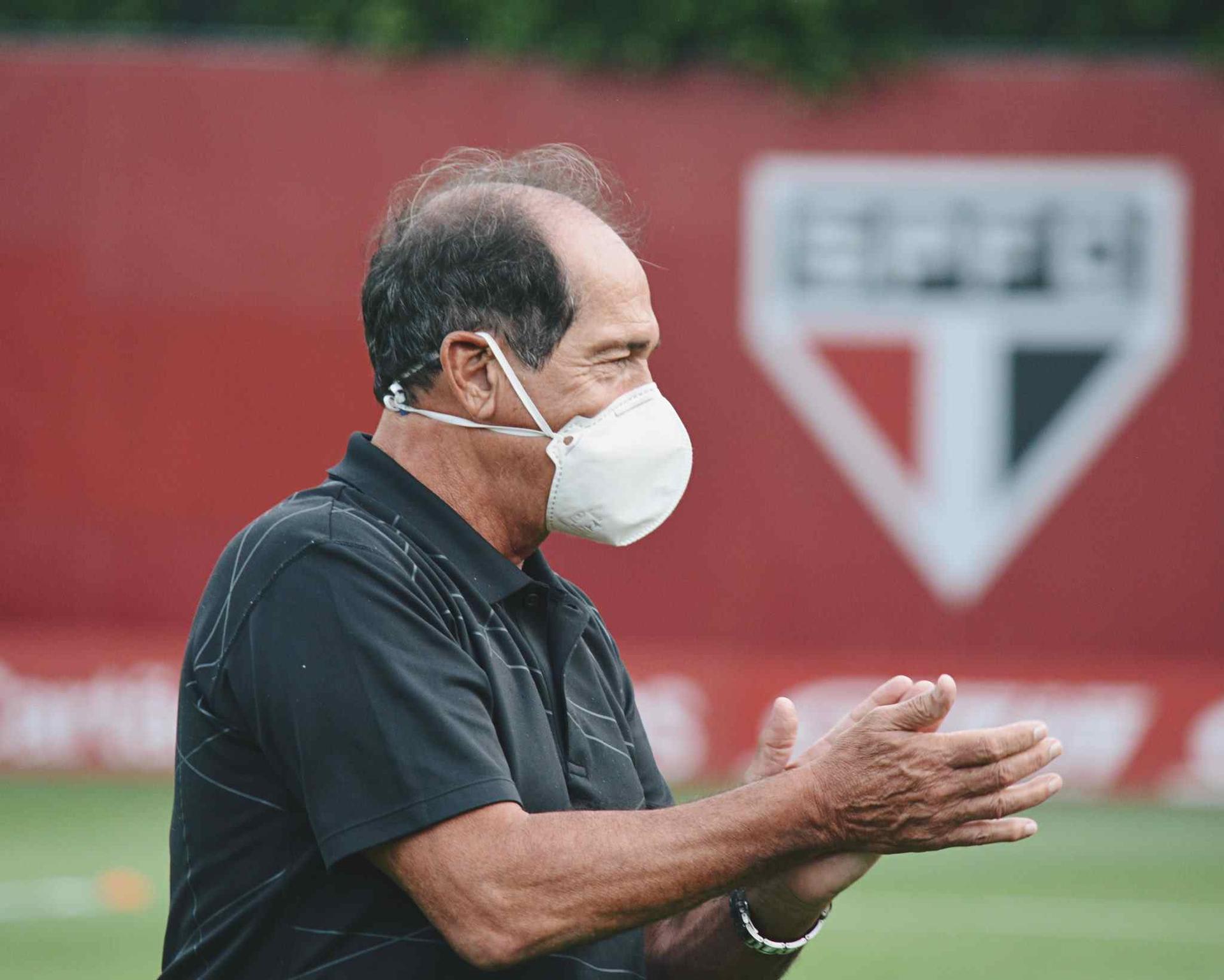 بالأخلاق تفوز على كوريا الجنوبية يا مانشيني .. و"ميسي الأردن" حل الهلال والاتحاد من مساومات محمد صلاح | 