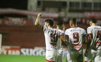 تغيير جذري في موقف كريستيانو رونالدو من مواجهة الهلال في كأس موسم الرياض | 