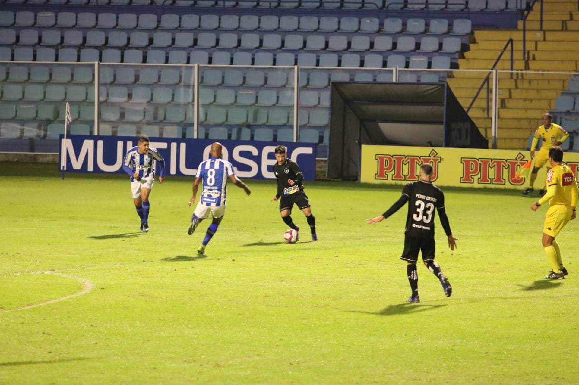 "ضغط النصر يؤتي ثماره" .. حديث كاسيميرو يكشف رغبته في مجاورة رونالدو من جديد! | 