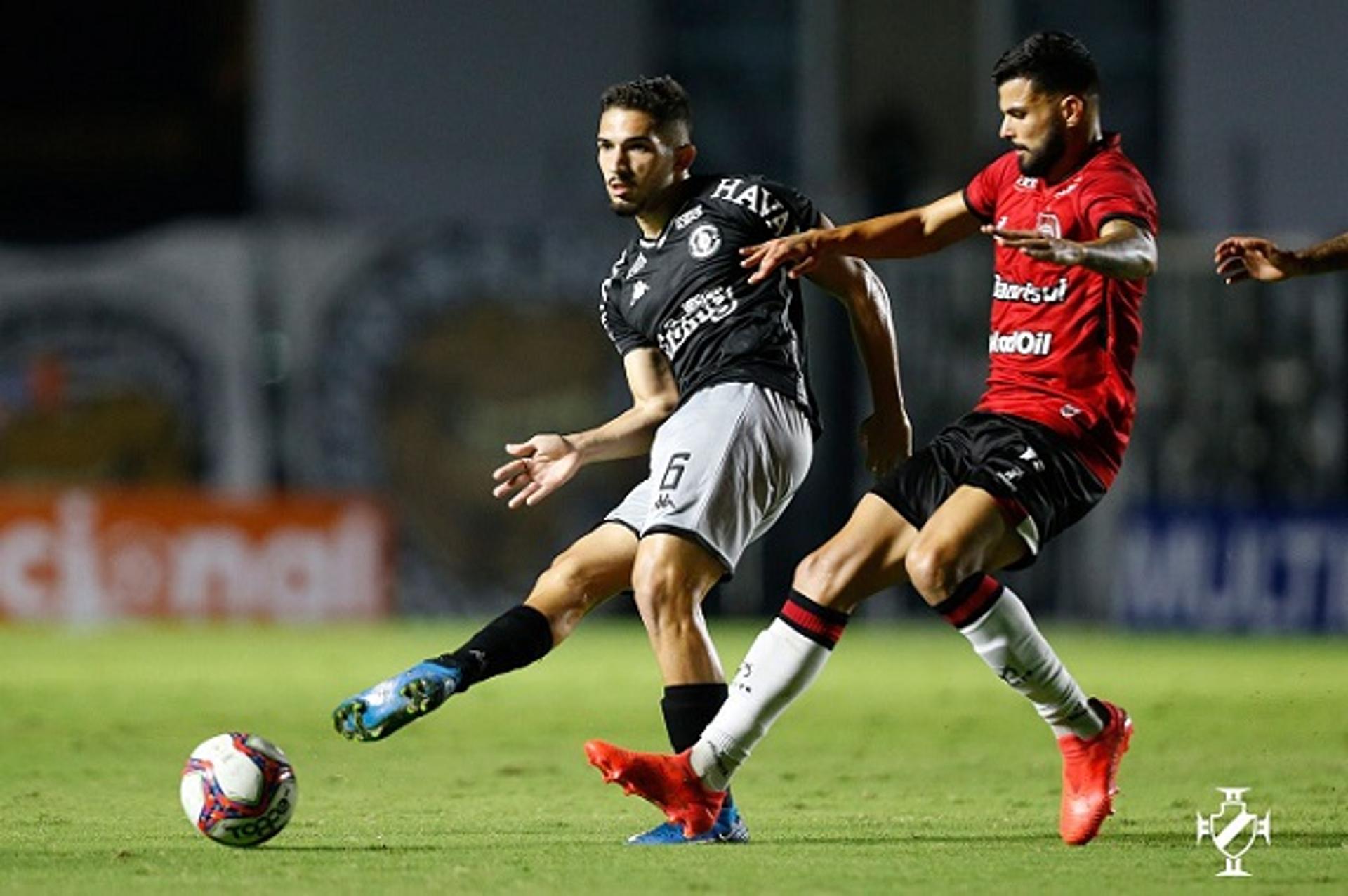 عاجل و رسميا.. ريال مدريد يصعد لنصف نهائي دوري أبطال أوروبا بعد الفوز ذهابا و إيابا على تشيلسي 4-0 