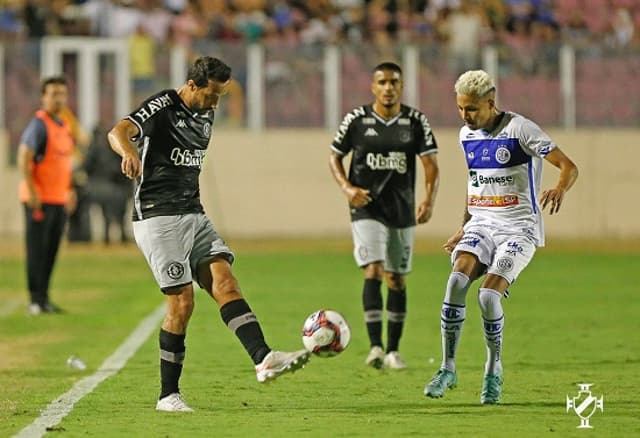 لم يعد يريده أحد.. نجم برشلونة في مفترق طرق! | 