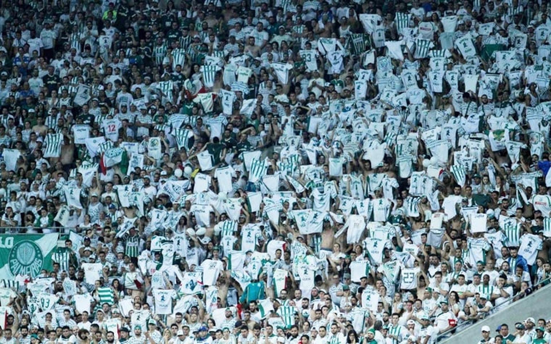 فيديو | "أمر محرج" .. توني كروس يواصل الهجوم على الدوري السعودي وينتقد صفقة الأهلي | 