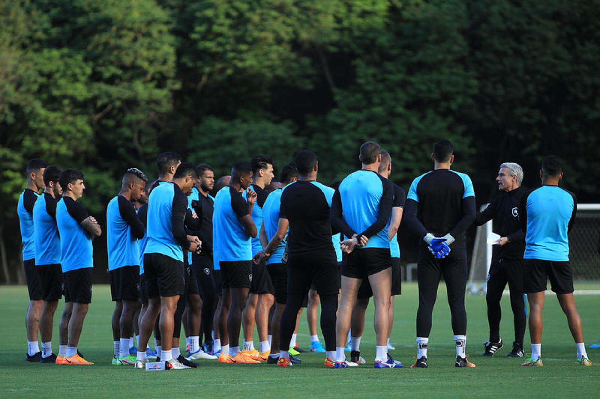 ماذا قال فيتور بيريرا مدرب الشباب بعد الهزيمة أمام الهلال؟ 