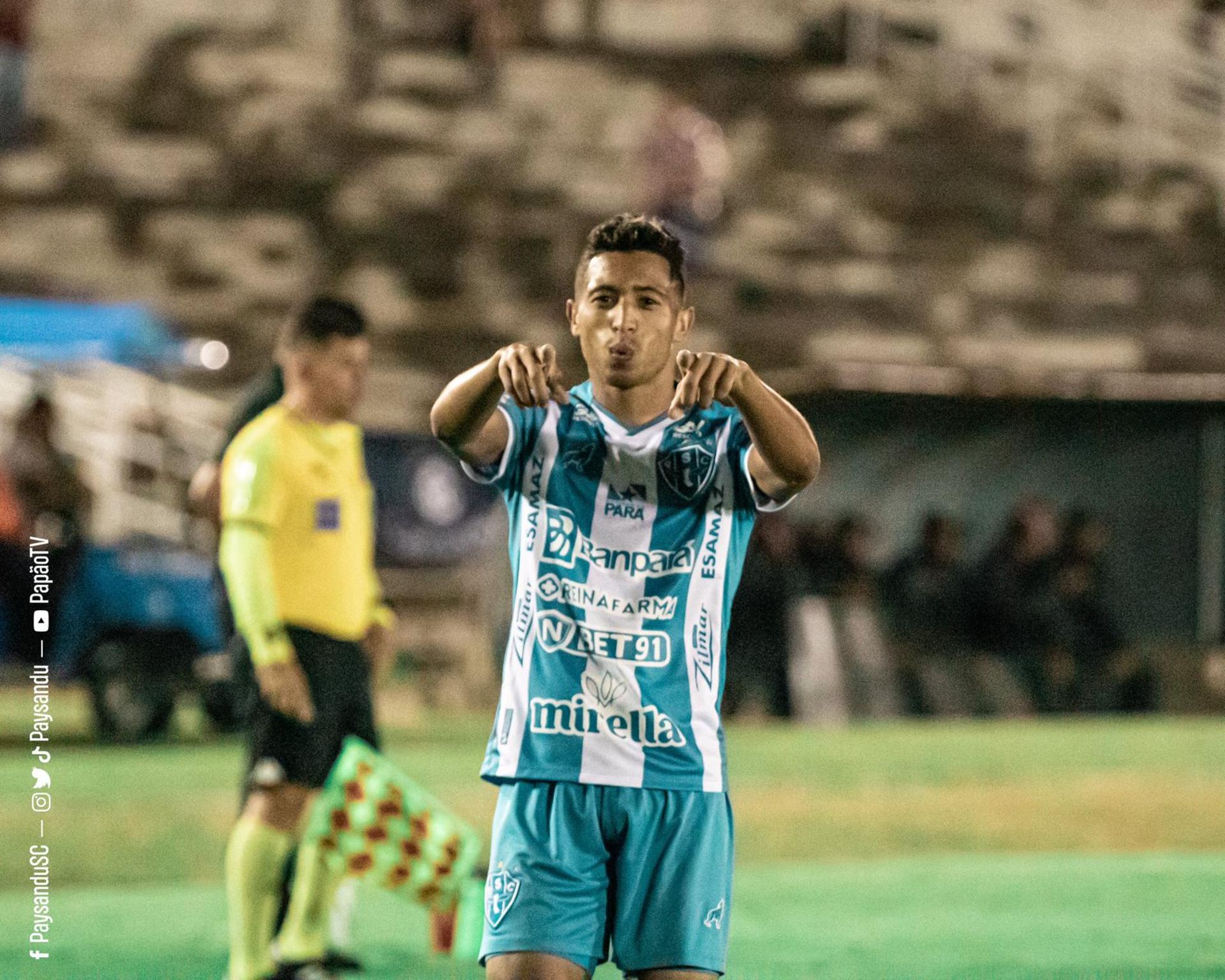 الأهلي يهزم الوحدة بهدف في الدوري السعودي 