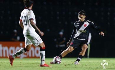 أول تعليق من جالتييه عقب التتويج بلقب الدوري الفرنسي 