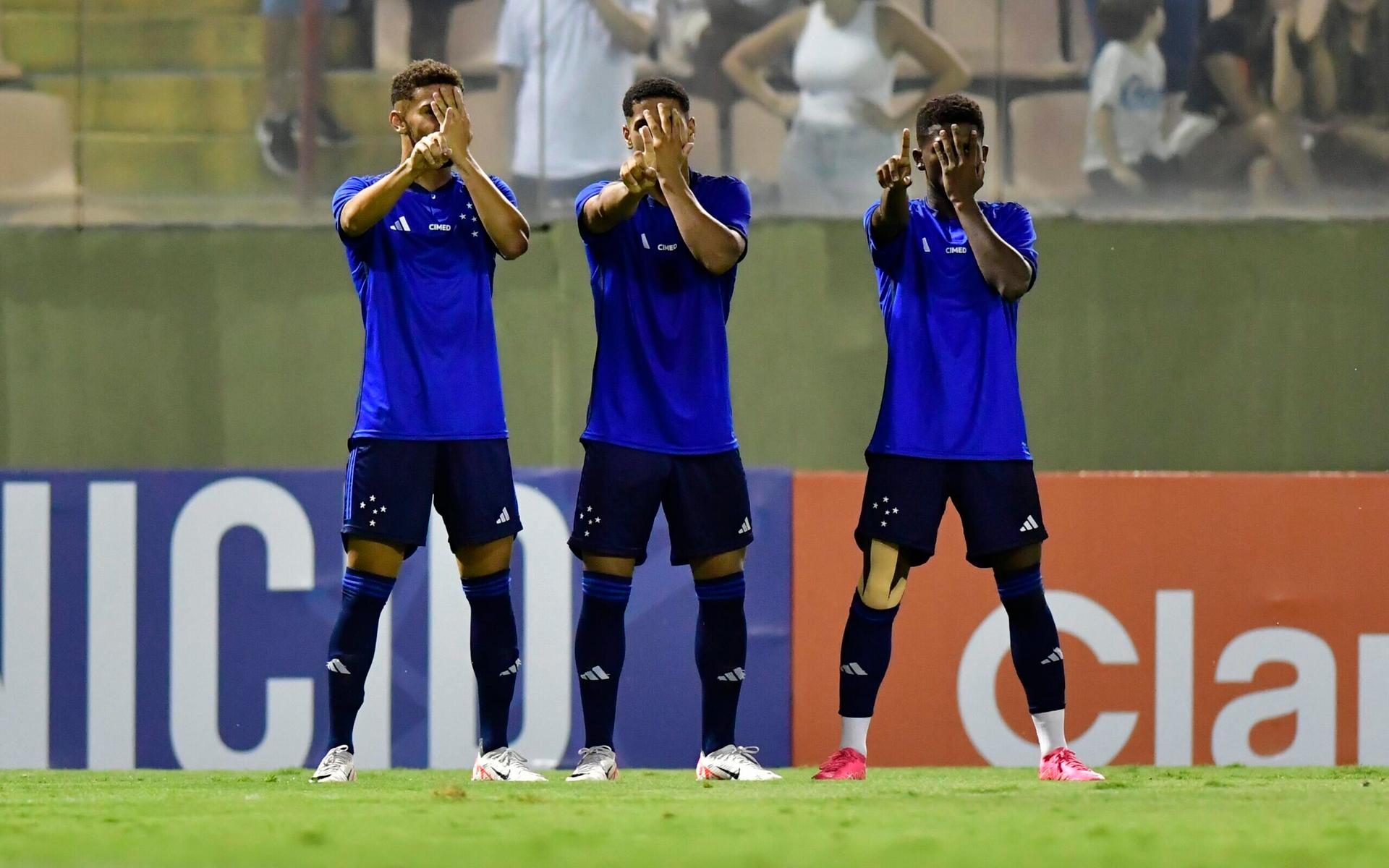 الدوري السوبر بمسمّاه الجديد "الدوري الموحد" يطلب الاعتراف من "فيفا" و"ويفا" 