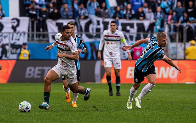 مساهمات بنزيما مع الاتحاد قبل مباراة الهلال 