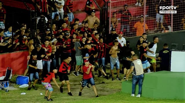 الأسماء التي يرغب جيرارد التعاقد معها من الهلال والنصر في يناير 