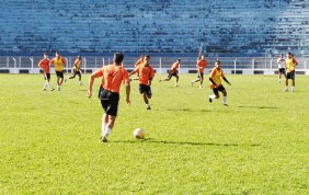 موعد كلاسيكو أساطير الريال وبرشلونة 