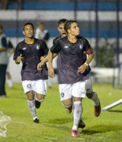 النصر وضمك.. رأس لابورت قد تنقذ موسمًا تحسمه معركة الهلال! | 